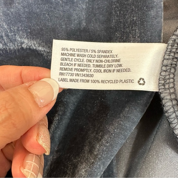 NWT Ava & Viv Blue Crushed Velvet Tunic Top - Picture 7 of 8